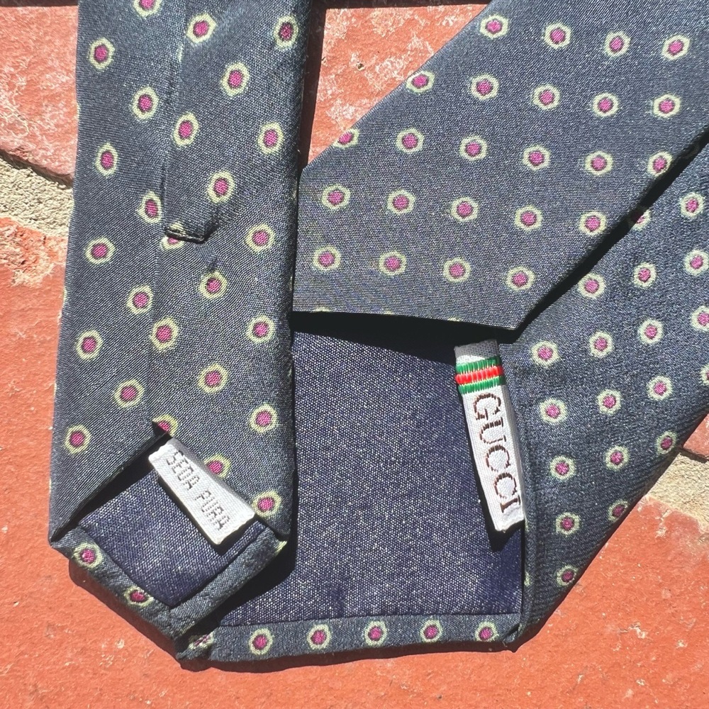 Gucci Tie Navy Blue Silk Mens Necktie Narrow Geometric Pattern Red Green - Picture 4 of 4